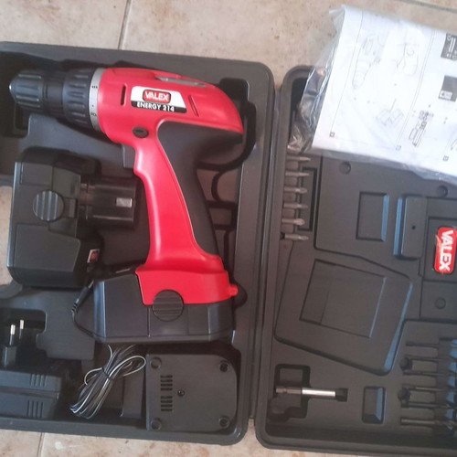 Δραπανοκατσαβίδο μπαταρίας Valex 14.4V καινούργιο σετ με 2 μπαταρίες και βαλιτσάκι