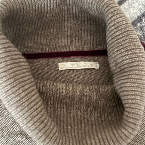Zara cashmere like new, very soft and warm, wool and cashmere