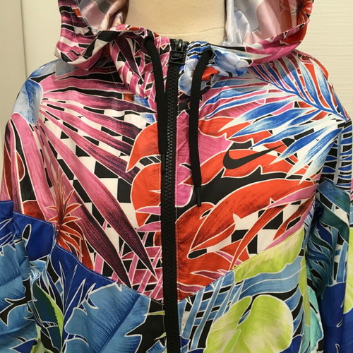 Nike Palm Tree Jungle Rain Forest Windbreaker Jacket XS New, Colorful