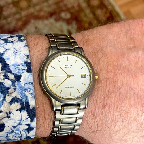 Citizen titanium watch like new, Quartz, 35mm