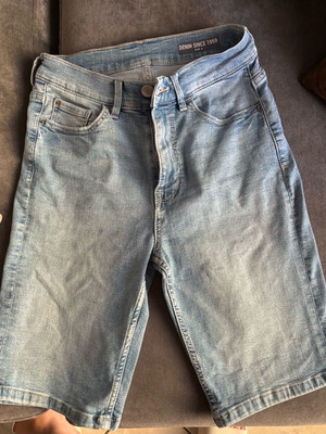 Βερμούδα γυναικεία Marks & Spencer μπλε μεταχειρισμένη, μέγεθος S