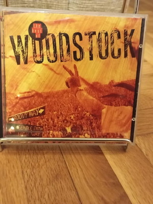 The Best of Woodstock CD like new, rock