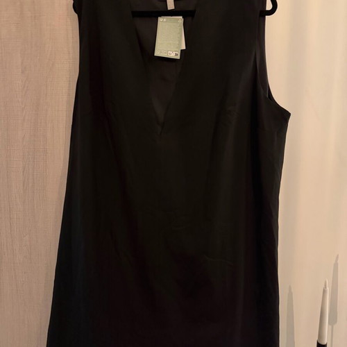 H&M black dress new, size XL