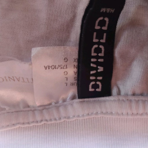 Titanic women's T shirt white like new