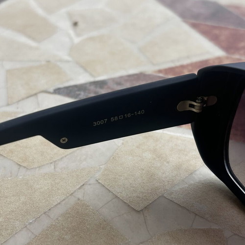 Moncler sunglasses, blue