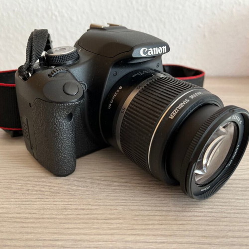 Canon EOS 500D DSLR camera with 18-55mm lens like new
