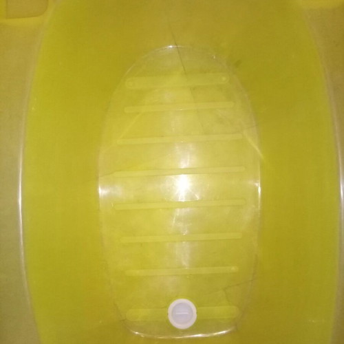 X-Treme baby bath used for home bathtub