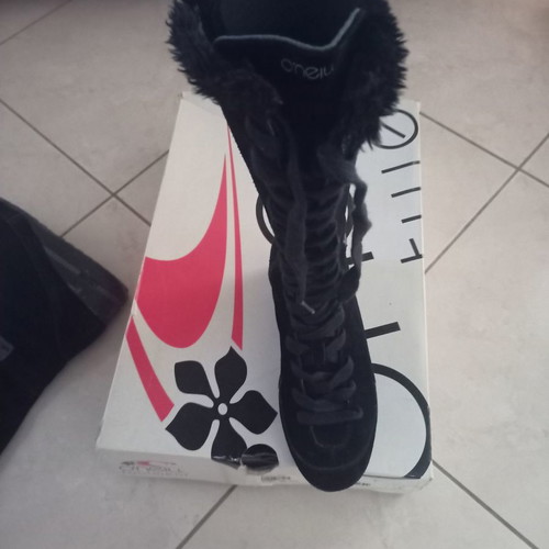 O'Neill suede boots used, black, size 39