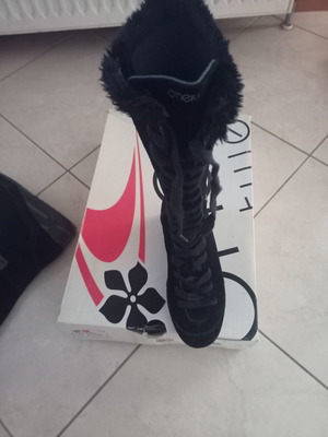 O'Neill suede boots used, black, size 39