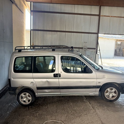 Peugeot Partner 1999 used, manual, silver, well maintained