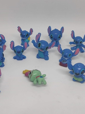 Σετ 12 συλλεκτικές φιγούρες Stitch, σαν καινούργιο