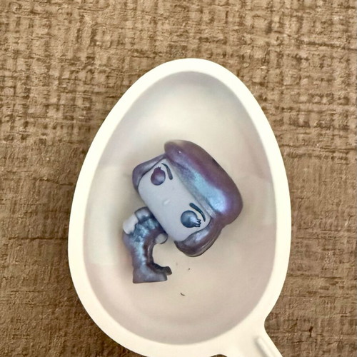 Robin Down Stranger Things Kinder Joy figure new