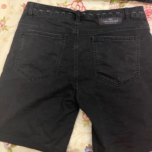 Men's pants and shorts pack like new, 3 pieces
