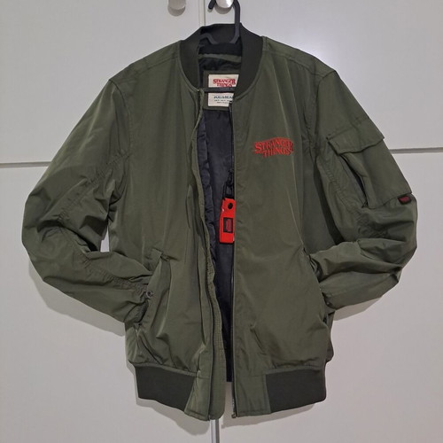 Flight bomber jacket Stranger Things Pull & Bear new, size S, khaki