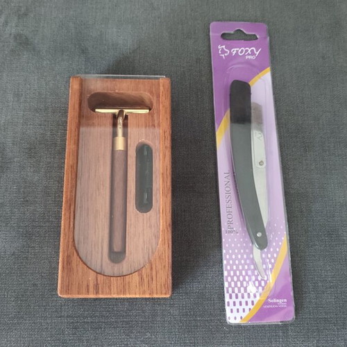 Vintage shaving set 90s with wooden case and Solingen shavette