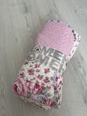 Bedspread new, size 220x200 cm