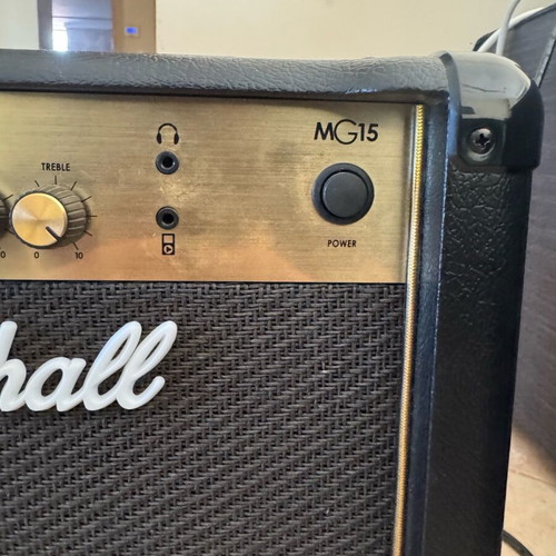 Marshall Combo Amp MG15CF σαν καινούργιος ενισχυτής κιθάρας