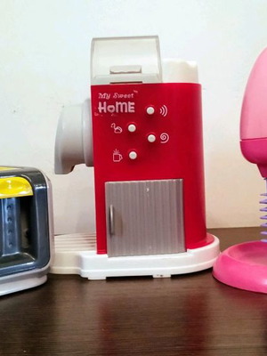 Κουζινικά παιχνίδια μεταχειρισμένα, σετ 3 τεμαχίων με μίξερ, φρυγανιέρα, μηχανή άλεσης καφέ