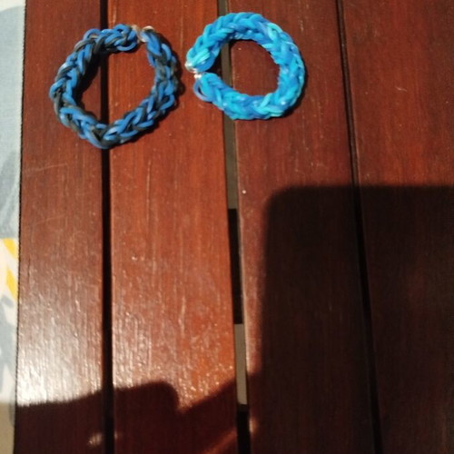 Plexi Flexi bracelets set of 2, handmade, new, blue and turquoise