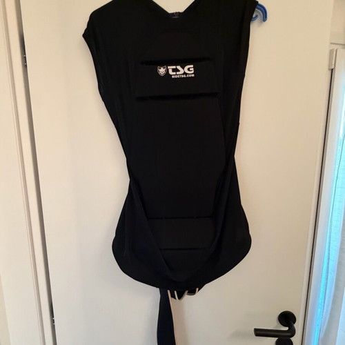 TSG back protection like new