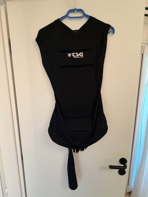 TSG back protection like new
