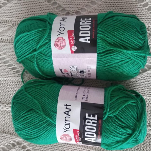 Knitting yarn set of 3 skeins new, very soft, 100% acrylic