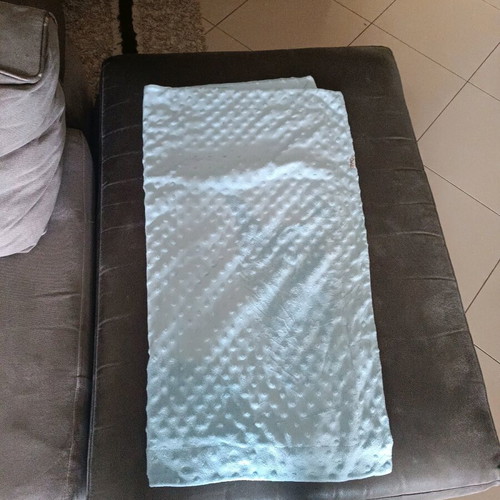 Baby cuddle blankets like new, 2 pieces, blue and green