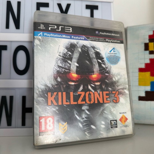 Killzone 3 PlayStation 3 game used with cracked case