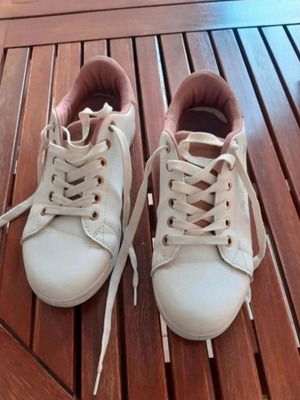 Shoes used, size 37, white and pink athletic style