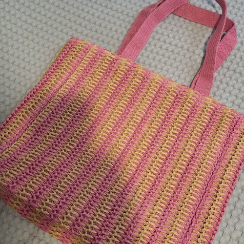 H&M Straw Shoulder Bag like new, multicolor