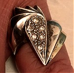  Δαχτυλίδι ασημένιο με ζιργκόν και χρυσή λεπτομέρεια