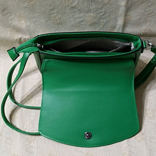 Green shoulder bag new with adjustable handle