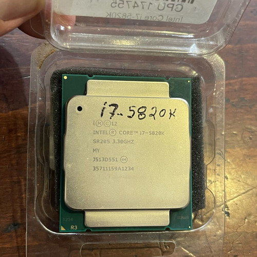 Intel Core i7-5820K 3.30GHz 6-Core 12-Thread CPU used, LGA2011-3