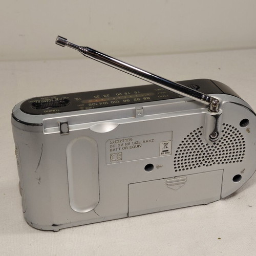 Sony portable radio used with minor color scratches