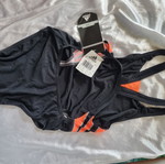 Adidas ολόσωμο μαγιό καινούργιο, μέγεθος S, μαύρο με πορτοκαλί λεπτομέρειες