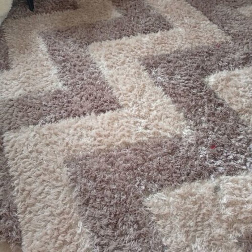 Rug 2.00 x 2.40 like new