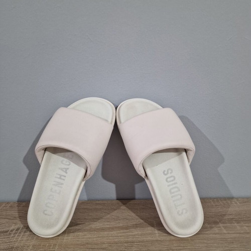Copenhagen Studios Nappa Eggshell Leather Women Slides Size 38 like new