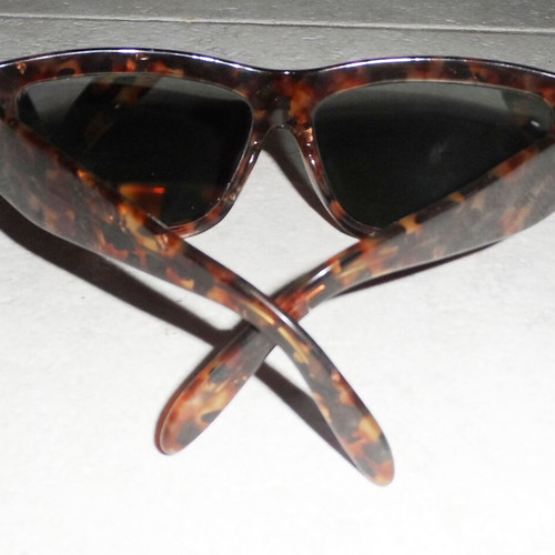 Ray-Ban vintage sunglasses used, frame France Onyx B&L