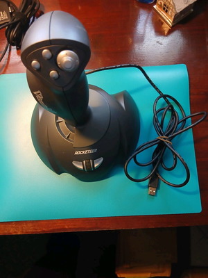 Rocketeer USB stick controller like new for PC