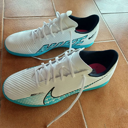 Nike Mercurial athletic shoes like new, size 45, white and turquoise