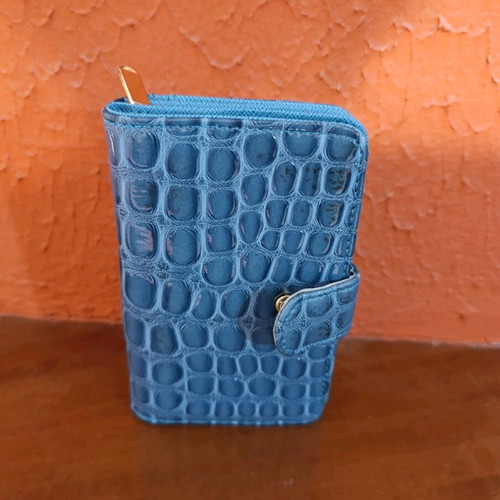 Women's trifold wallet new turquoise