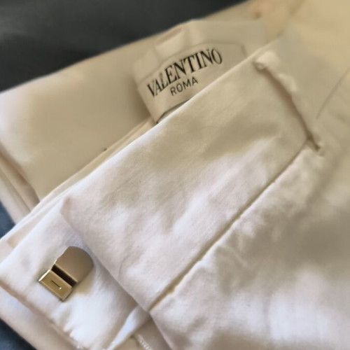 Valentino Roma women's white pants small-medium, like new