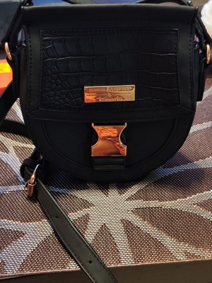 Tamaris x Marcel Ostertag black crossbody bag with rose gold details