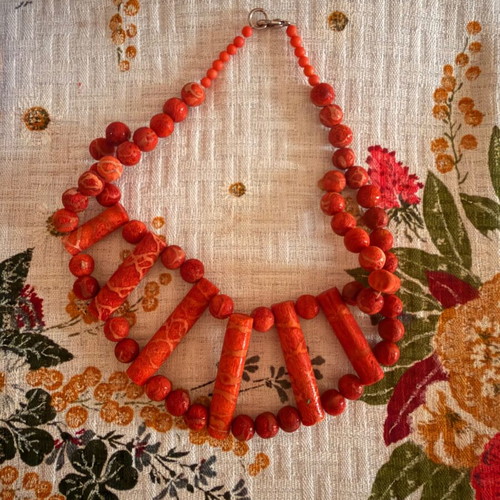 Unique Necklace with Genuine Coral new