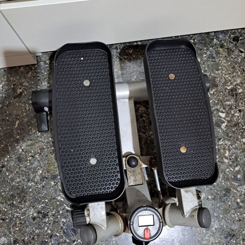 Stepper fitness used with upper resistance bands