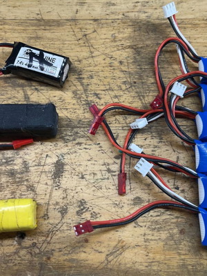 Μπαταρίες LiPo 2S για drone, σαν καινούργιο, σετ