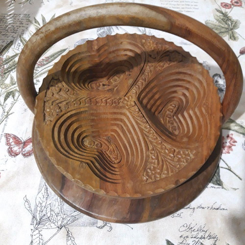 Handmade folding wooden basket made of rosewood like new