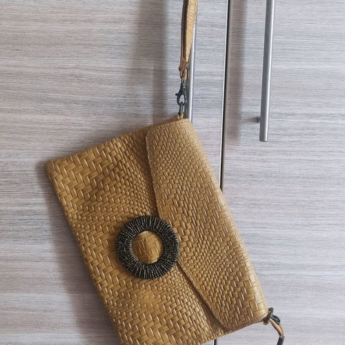 Leather hand bag yellow with strap new