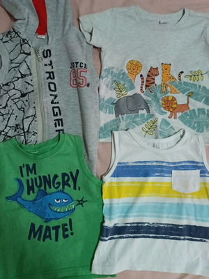 Summer T-shirts for 3-year-old boy, like new, pack