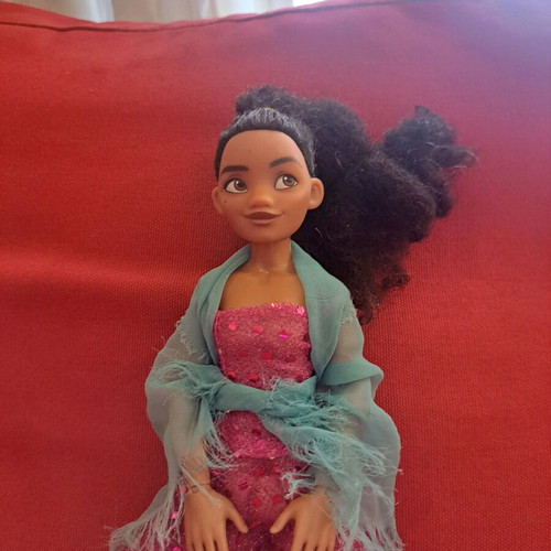 Vaiana Disney doll like new with vintage Matell and Barbie clothes